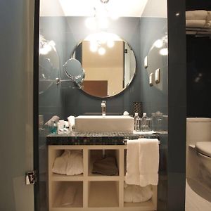 Deluxe Queen Room Renata